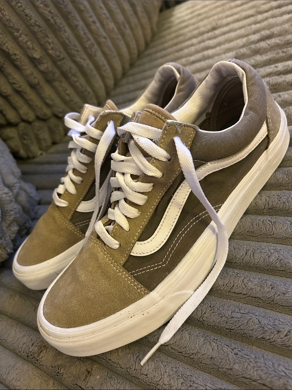 Vans Old Skool 36+ Skate Shoe Men’s 9.5 Women’s 11 Vintage Retro Vibe Green
